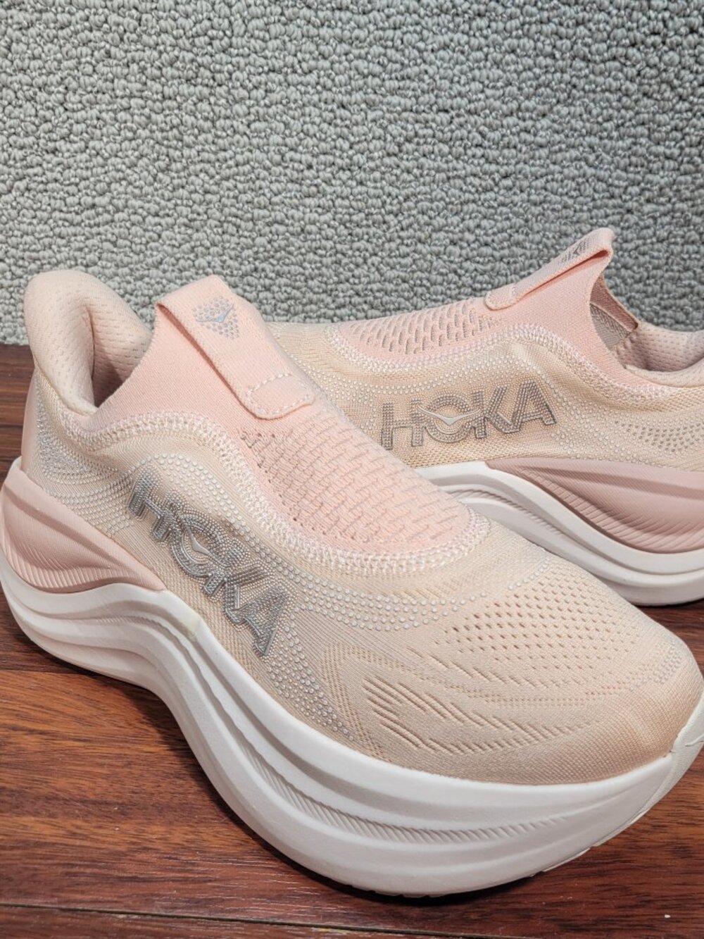 Hoka One One Skyward Laceless Women's Size 8B Rose Latte Rose Cream 1168877 - Picture 8 of 10